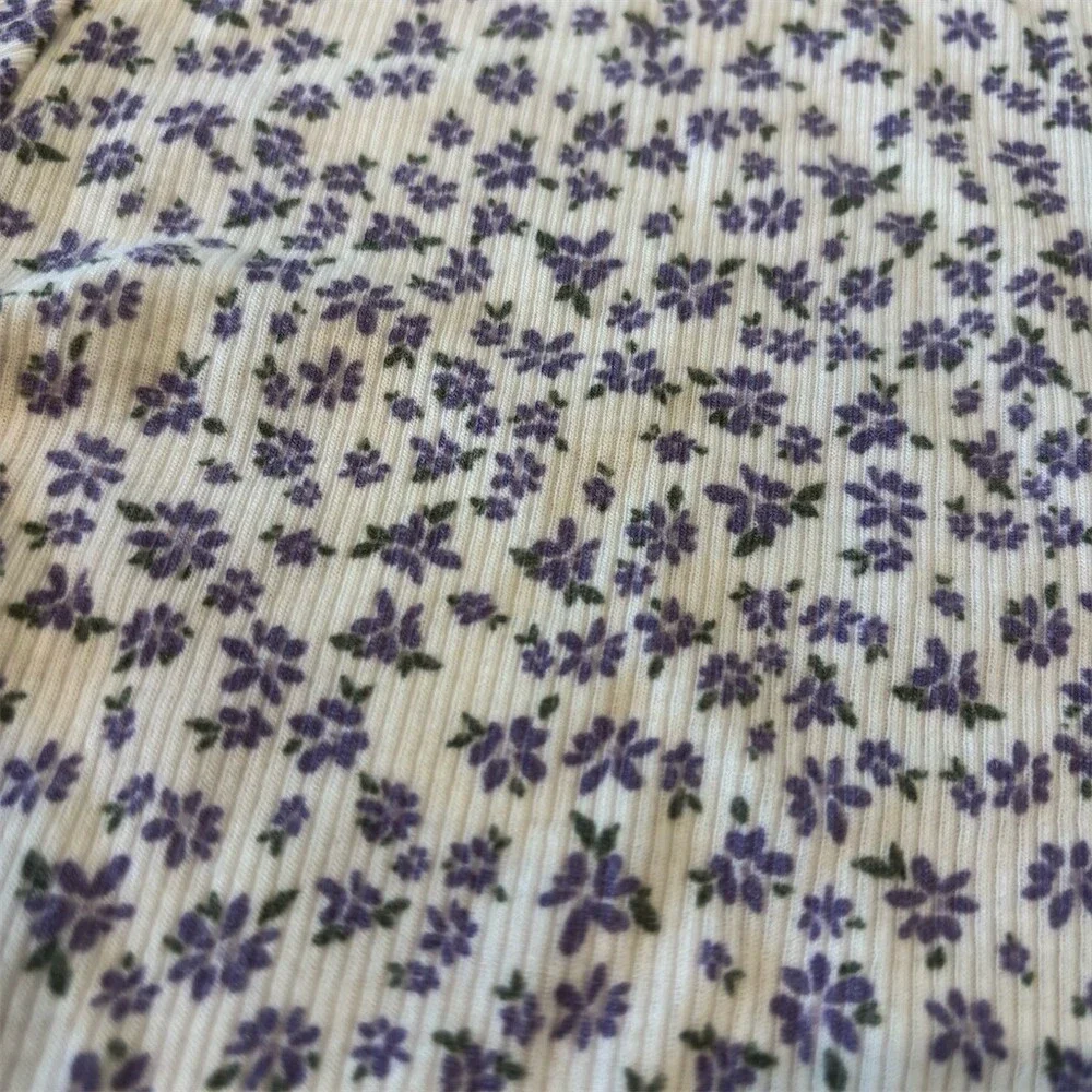 Forever 21 Baby Tee Womens Size L Ivory Floral Ribbed Cropped Purple Trim